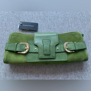 Banana Republic green suede and leather clutch.